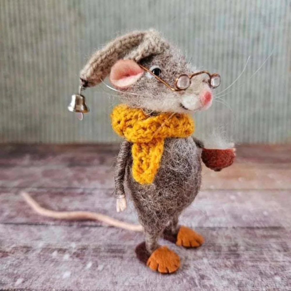 Needle Felted Mouse Christmas Ornament – Cute Wool Felt Mouse Hanging Decoration, Handmade Craft Decor for Christmas Tree & Home