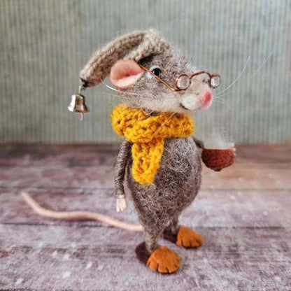 Needle Felted Mouse Christmas Ornament – Cute Wool Felt Mouse Hanging Decoration, Handmade Craft Decor for Christmas Tree & Home