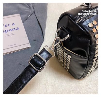 Women’s Retro Rivet Tote Bag – 2026 Fashion Motorcycle Handbag, Large Capacity PU Shoulder Bag with Detachable Strap, Vintage Style Purse for Daily Commuting, Travel & Casual Outfits