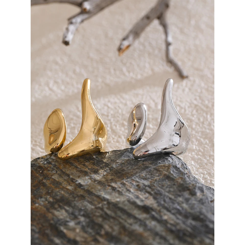 Anillo de Acero Inoxidable Ajustable Geométrico – Anillo de Moda Minimalista con Baño de Oro PVD para Mujer