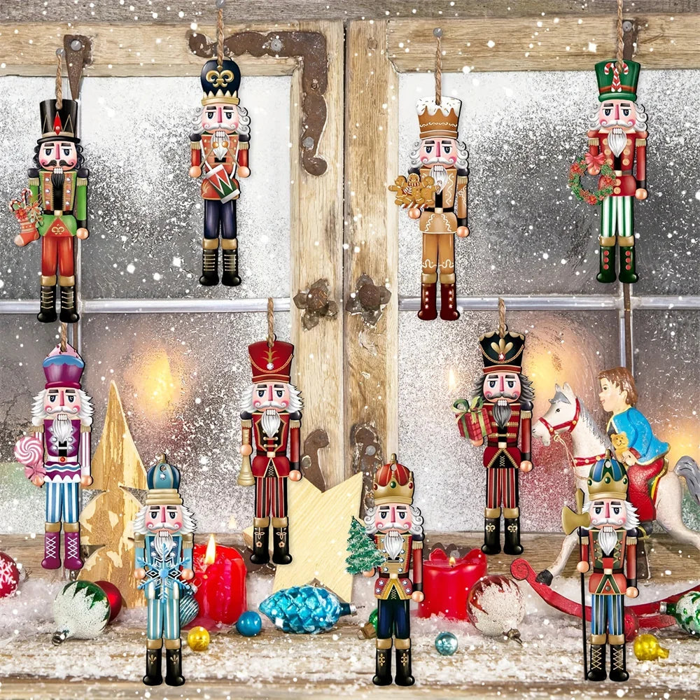 Ornements de Noël soldat casse-noisette en bois de 12 pièces – Décorations à suspendre pour sapin, maison et cadeaux de fêtes