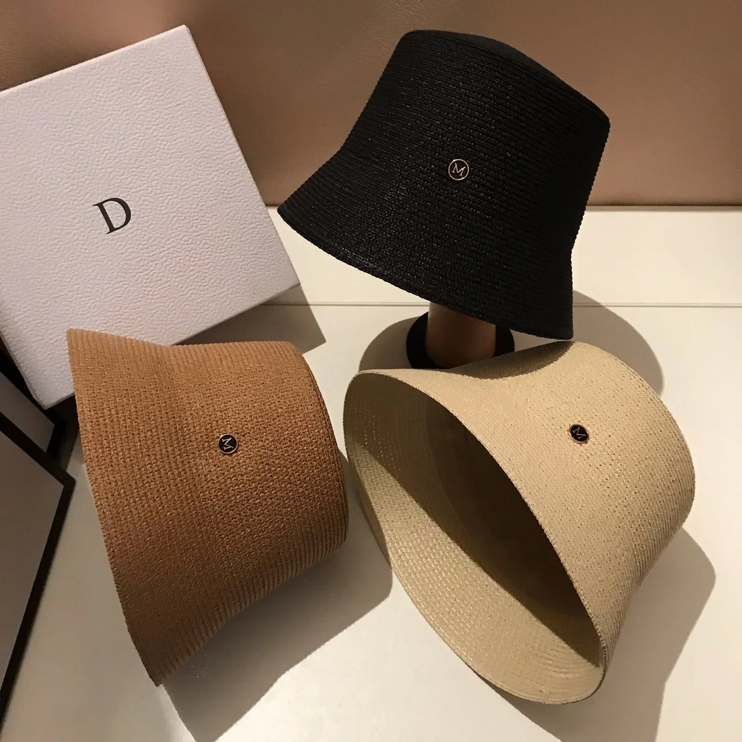Japanese Designer M Straw Woven Summer Sun Hat for Women Casual Travel Panama Bucket Hat Sunscreen Slim-Face Luxury