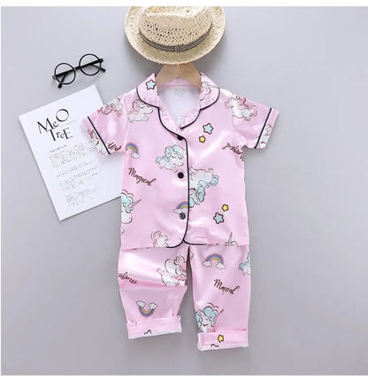 Conjunto de Pijama de Verano para Niñas – Conjunto de Pijama de Satén de Unicornio de Dibujos Animados de 2 Piezas | Ropa de Dormir Suave para Niños Pequeños con Aire Acondicionado