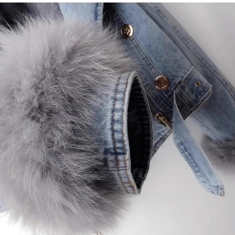 Women’s Faux Fox Fur Collar Denim Jacket – Short Winter Parka with Rabbit-Hair Lining, Warm Fashion Coat & Casual Outerwear