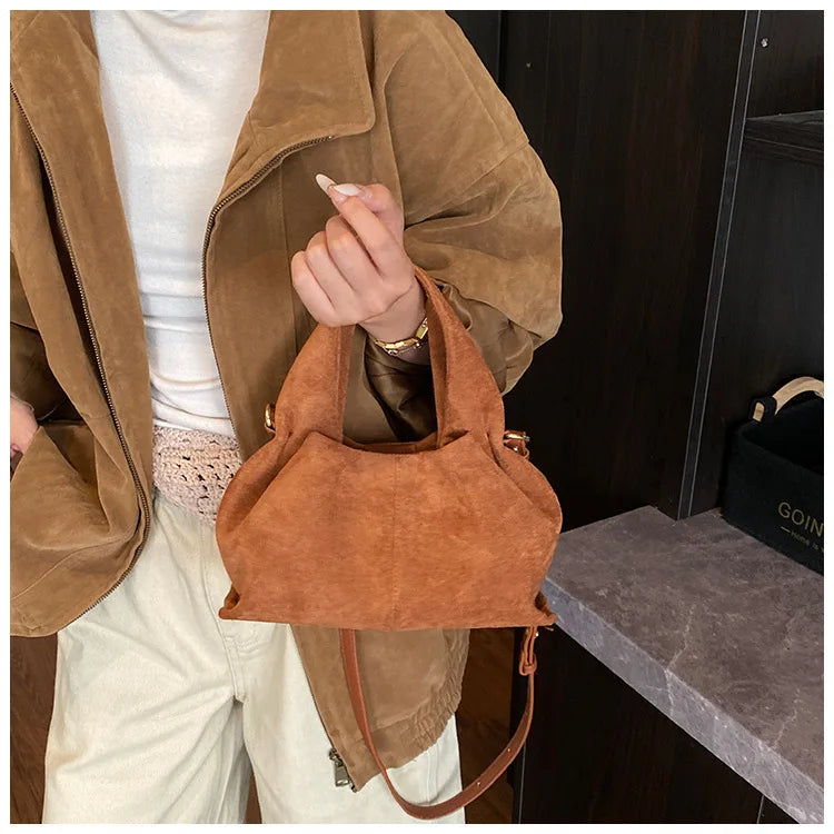Sac à main bouffant français – Sac à bandoulière givré tendance avec fermoir magnétique, sac à main rétro en forme de nuage, sac à main tendance de style boîte à déjeuner pour femmes pour une utilisation décontractée et quotidienne