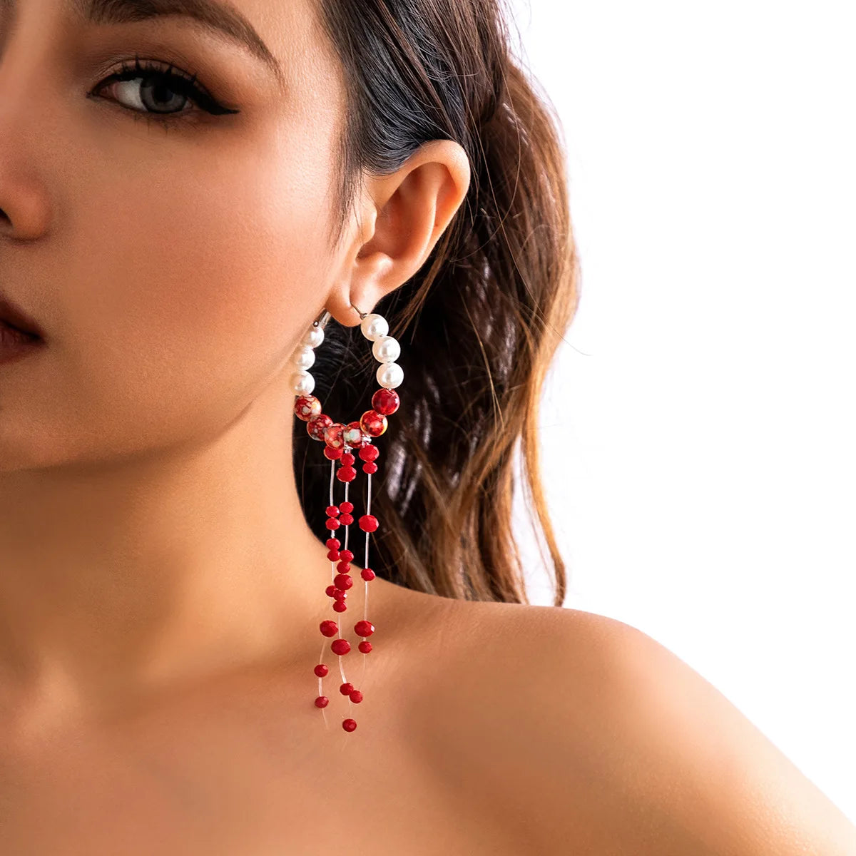 DIEZI Gothic Multilayer Red Blood Pearl Choker Necklace – Vintage Crystal Beaded Statement Jewelry for Women, Halloween & Gothic Parties
