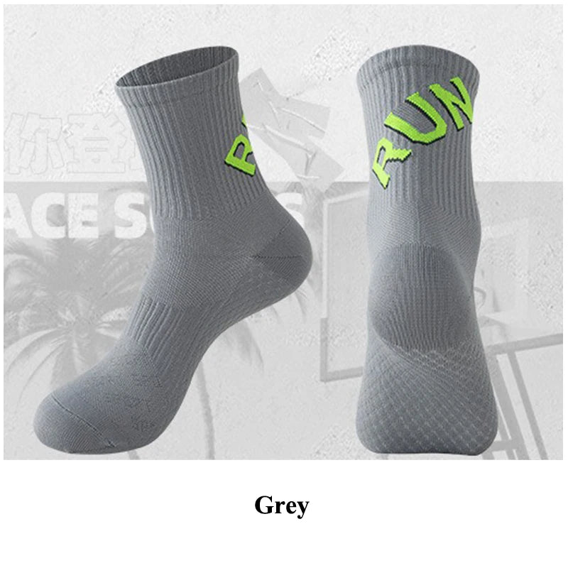 Running Socks for Men & Women – Quick-Dry Middle Tube Crew Socks for Marathon, Cycling & Fitness Training