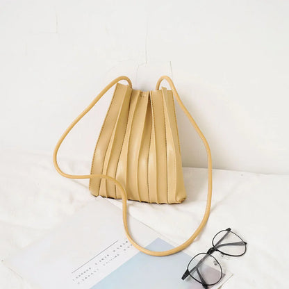 Soft PU Mini Crossbody Phone Bag for Women Lightweight Single Shoulder Mobile Phone Purse