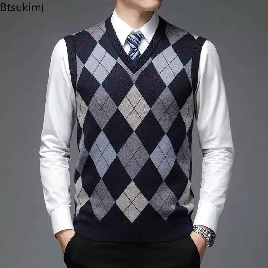 2026 Men’s Casual Knitted Sweater Vest – V-Neck Jacquard Plaid Sleeveless Pullover Top for Business, Office & Everyday Wear