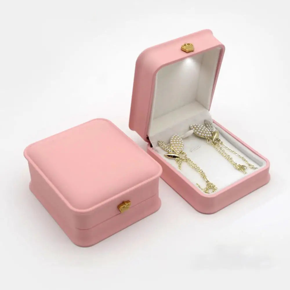 LED Velvet Jewelry Gift Box for Rings, Necklaces & Pendants – Luxury Lighted Proposal, Engagement & Wedding Display Case