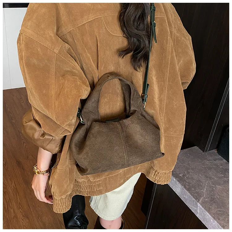 Sac à main bouffant français – Sac à bandoulière givré tendance avec fermoir magnétique, sac à main rétro en forme de nuage, sac à main tendance de style boîte à déjeuner pour femmes pour une utilisation décontractée et quotidienne
