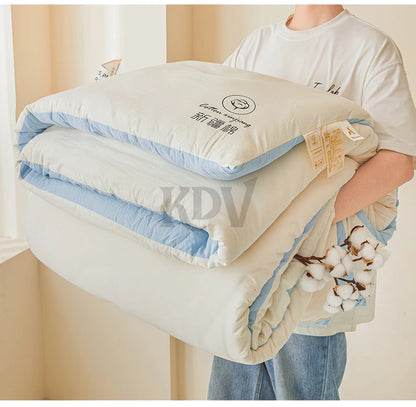 100% Cotton Filled Comforter – Soft Lightweight Warm Winter Quilt for Autumn & Cold Weather Bedding