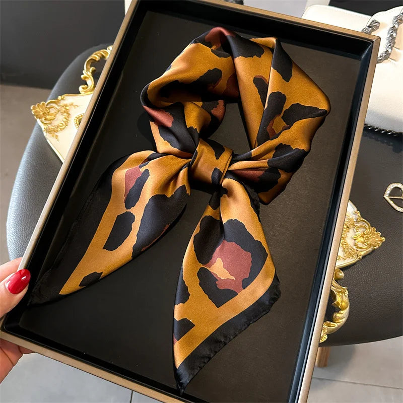 70x70CM Foulard en soie imprimé pour femme – Châle Pashmina carré tendance, tour de cou de luxe, bandeau et bandana décoratif