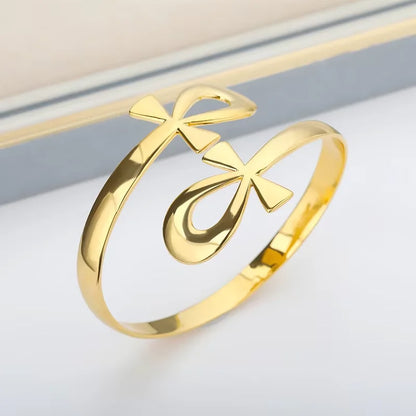 Stainless Steel Open Flower & Leaf Bangle Bracelet – Gold Geometric Cuff Bracelet for Women & Men | Minimalist Fashion Jewelry