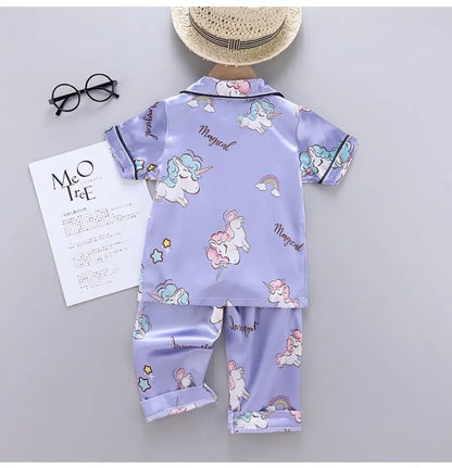 Conjunto de Pijama de Verano para Niñas – Conjunto de Pijama de Satén de Unicornio de Dibujos Animados de 2 Piezas | Ropa de Dormir Suave para Niños Pequeños con Aire Acondicionado