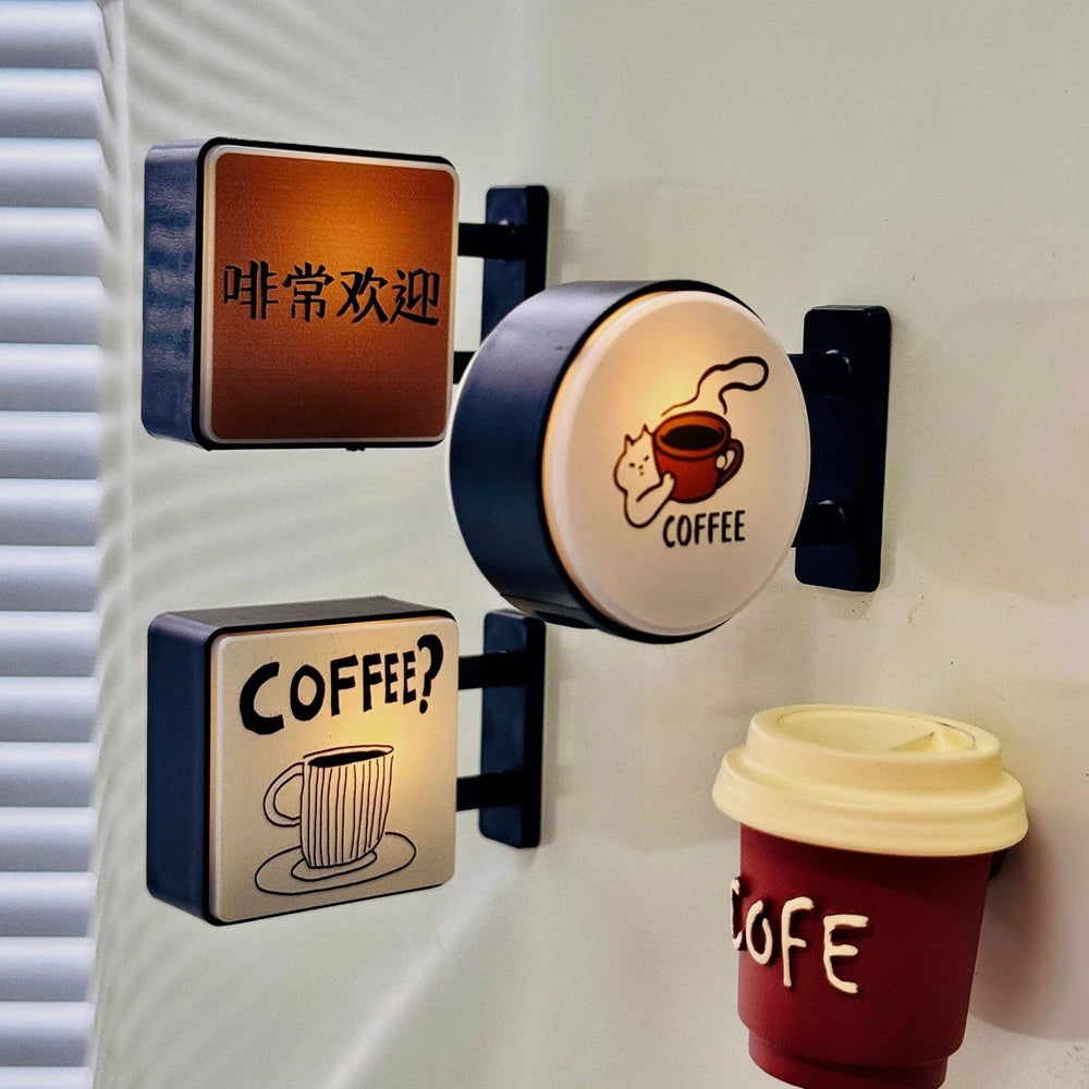 Imán LED retro para nevera con forma de cafetería – Decoración en miniatura iluminada para nevera con diseño de tablero perforado