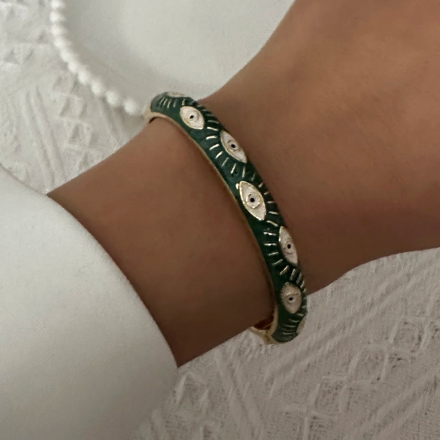 Elegante pulsera de esmalte de flores con circonitas – Pulsera retro chapada en oro con ojo turco floral para mujer | Joyería de moda para fiesta