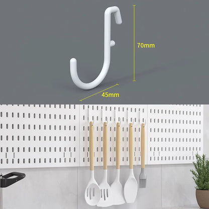 Organizador de pared de tablero perforado sin taladros – Panel de almacenamiento modular con estantes y accesorios para cocina, baño y sala de juegos
