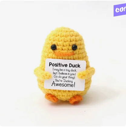 Poupée câlin pomme de terre à énergie positive – Mini ami de poche tricoté en laine, fait à la main, avec carte, cadeau de Noël amusant et décoration de chambre