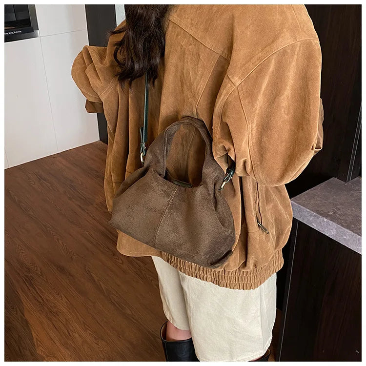 Sac à main bouffant français – Sac à bandoulière givré tendance avec fermoir magnétique, sac à main rétro en forme de nuage, sac à main tendance de style boîte à déjeuner pour femmes pour une utilisation décontractée et quotidienne