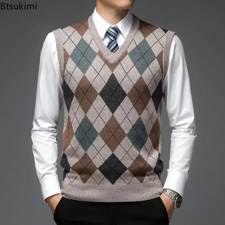 2026 Men’s Casual Knitted Sweater Vest – V-Neck Jacquard Plaid Sleeveless Pullover Top for Business, Office & Everyday Wear