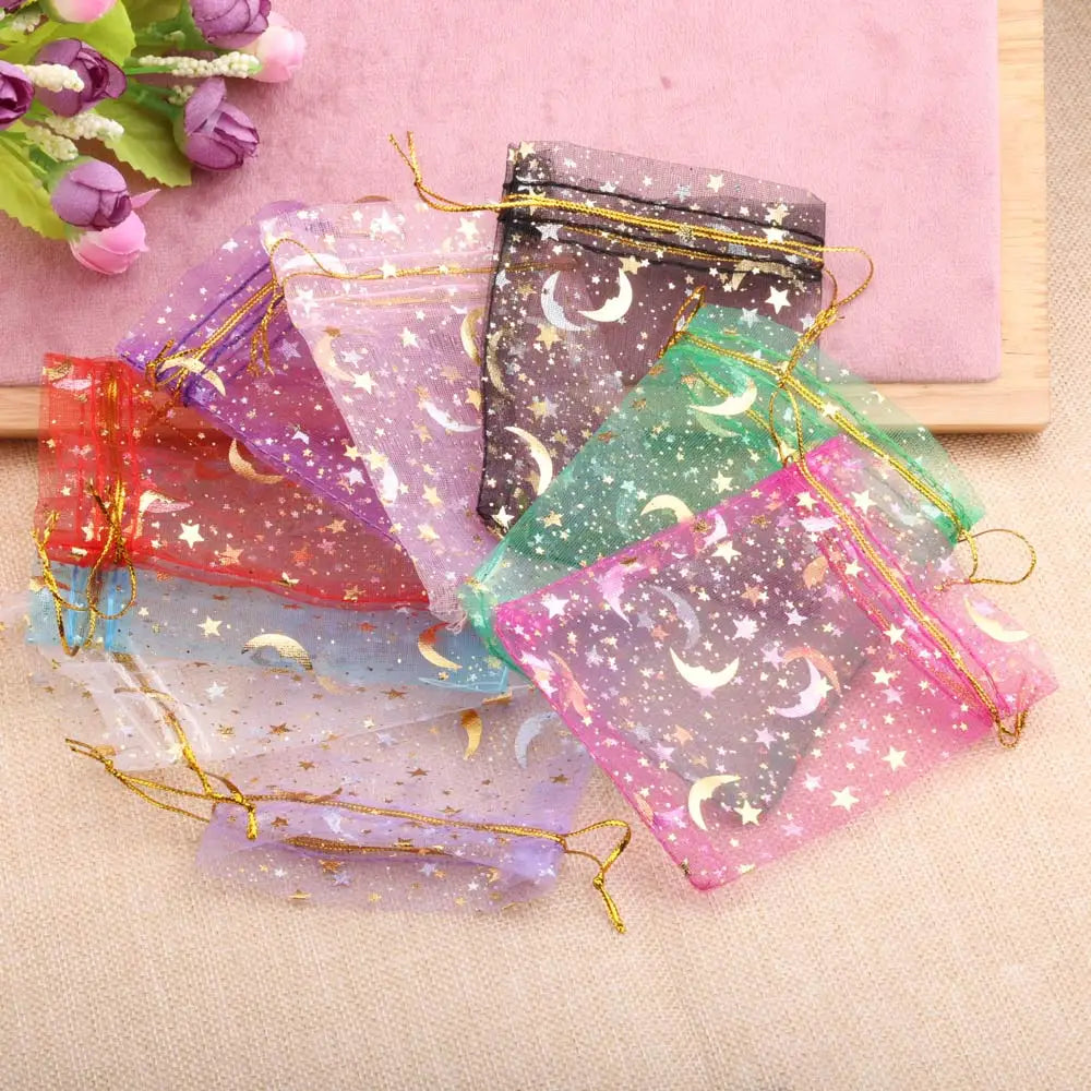 Bolsas de regalo de organza con estrellas y lunas de 25/50 piezas – Bolsitas de joyería con cordón dorado para recuerdos de boda, regalos de fiesta, empaques de dulces y almacenamiento de accesorios pequeños