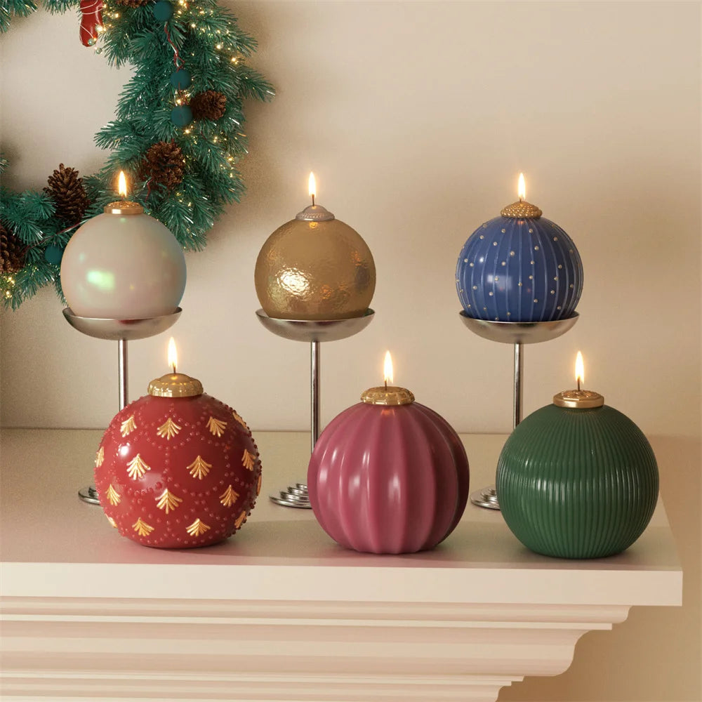 Christmas Bauble Candle Silicone Mold – DIY Scented Candle Making Mould for Xmas Gifts, Holiday Crafts & Home Decoration