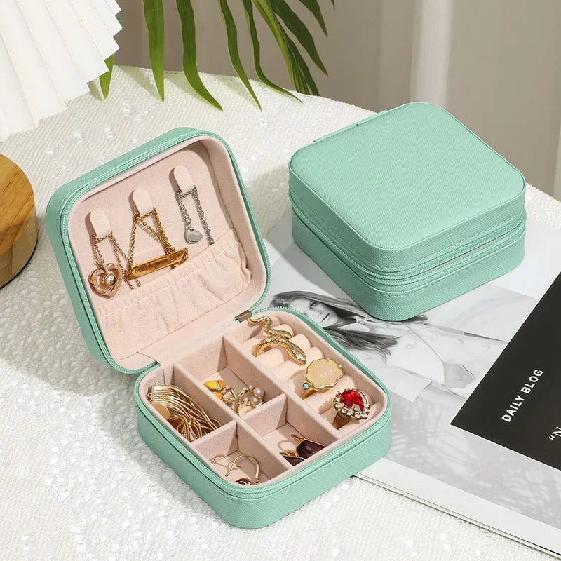 Portable Leather Travel Jewelry Organizer Case for Rings, Earrings, Necklaces & Accessories Storage