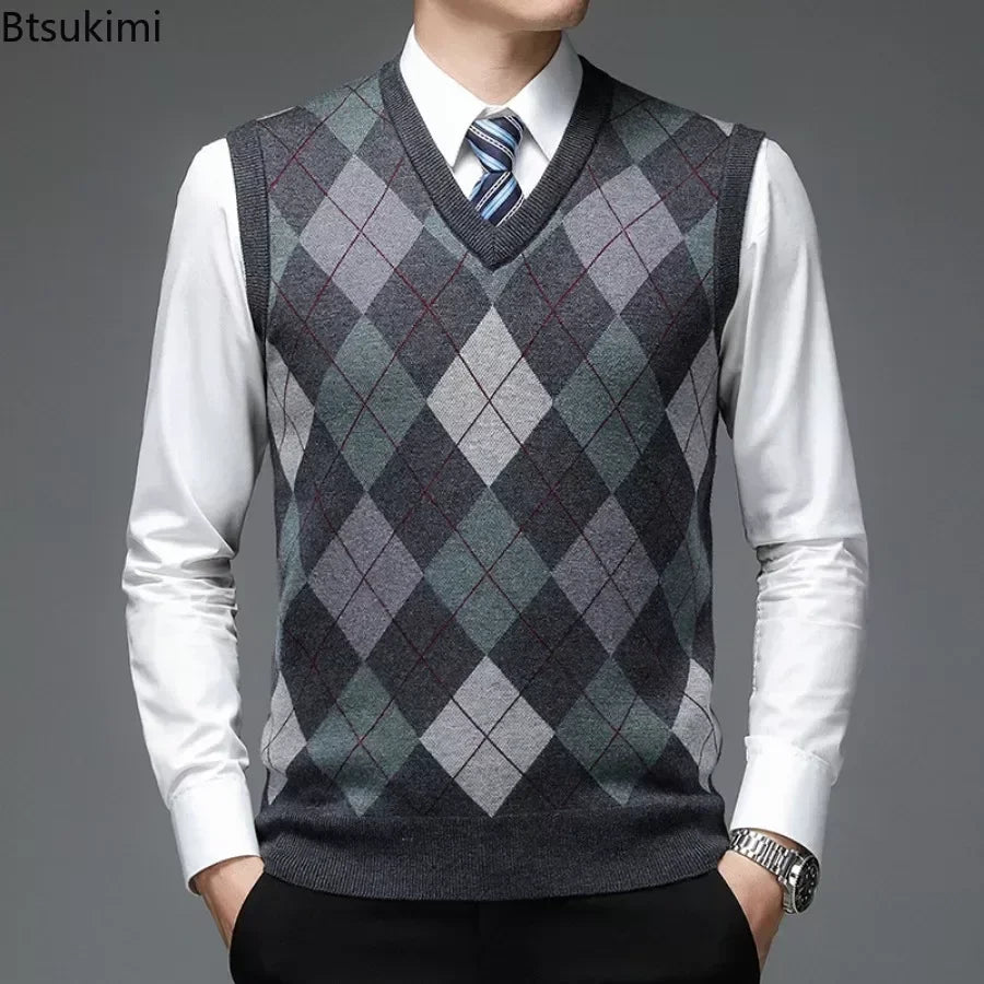 2026 Men’s Casual Knitted Sweater Vest – V-Neck Jacquard Plaid Sleeveless Pullover Top for Business, Office & Everyday Wear