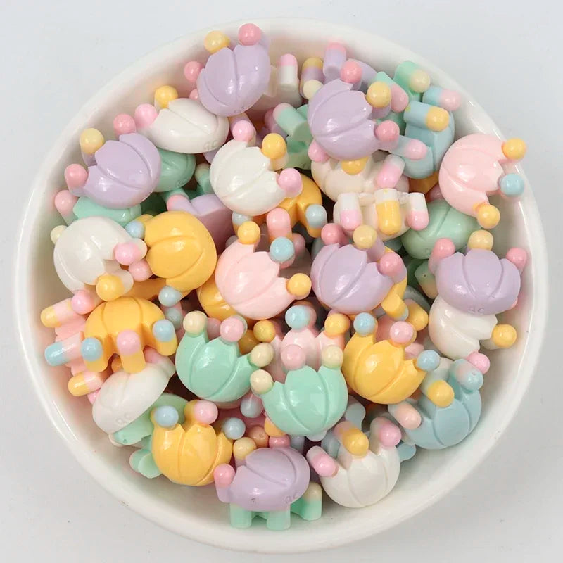 30/300pcs Mini Breloques en Résine Bonbon Fleur Amour – Mignons Accessoires de Bricolage pour Nail Art, Barrettes à Cheveux, Scrapbooking, Bijoux Faits Main et Projets Créatifs pour Enfants