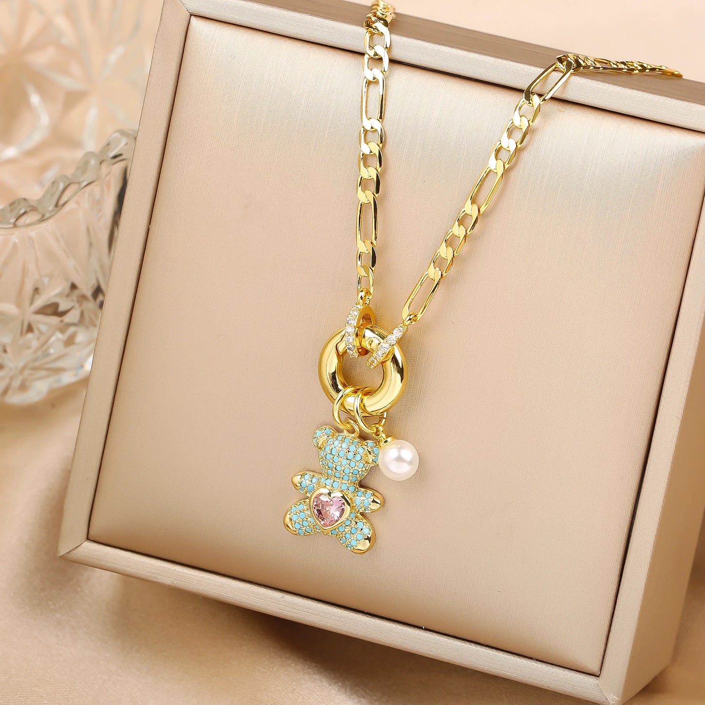 High Quality Shiny Crystal Zirconia Cute Bear Pendant Necklace Choker for Women Girls Holiday Collarbone Chain Gift