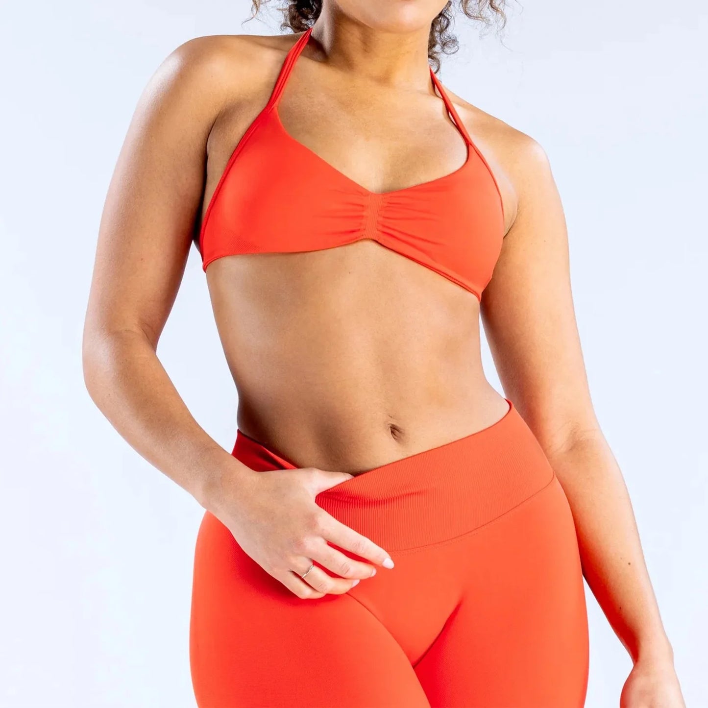 Women’s Seamless Yoga Set – 2PCS Strappy Sports Bra & High Waist Scrunch Shorts Gym Workout Outfit