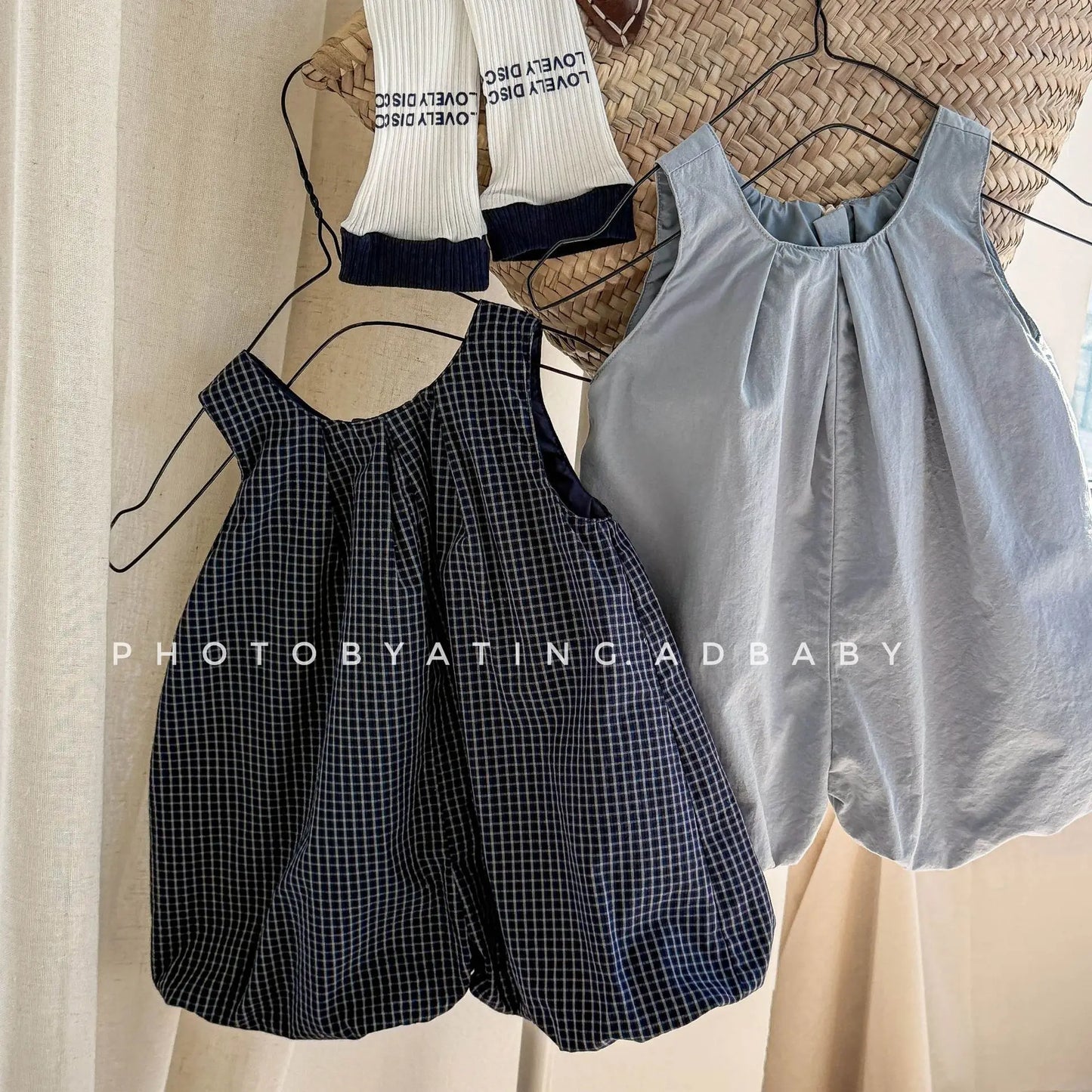 Deer Jonmi 2026 Mono a cuadros de verano para bebé niña – Pelele linterna sin mangas estilo coreano, body informal de ajuste holgado para niños, conjunto de verano cómodo para bebés y niñas