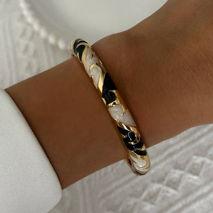 Elegante pulsera de esmalte de flores con circonitas – Pulsera retro chapada en oro con ojo turco floral para mujer | Joyería de moda para fiesta