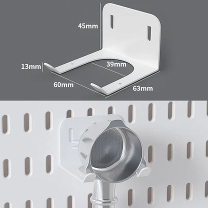 Organizador de pared de tablero perforado sin taladros – Panel de almacenamiento modular con estantes y accesorios para cocina, baño y sala de juegos