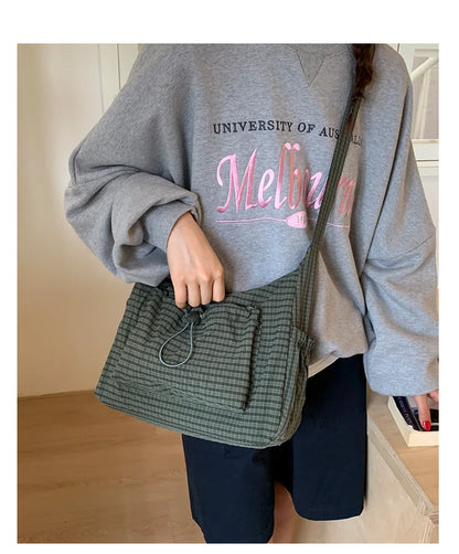 Bolso de hombro de nailon estilo coreano – Bolso tote sencillo a cuadros con cremallera y diseño de nube plisada con cordón ajustable, bandolera de moda para mujer, bolso de mano casual para el día a día