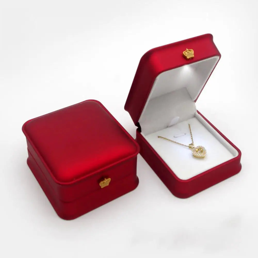 LED Velvet Jewelry Gift Box for Rings, Necklaces & Pendants – Luxury Lighted Proposal, Engagement & Wedding Display Case
