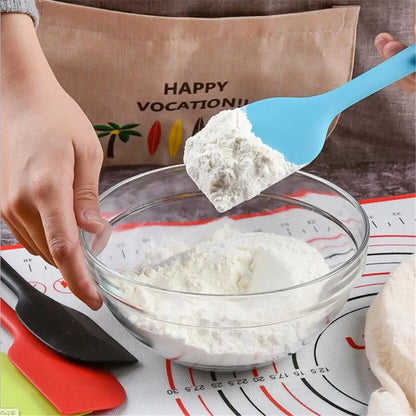 Spatule à gâteau en silicone 21 cm – Raclette de cuisson à long manche, spatule à glaçage, outil pour mélanger la pâte, pinceau mélangeur à beurre et accessoire de décoration de gâteaux pour la cuisine