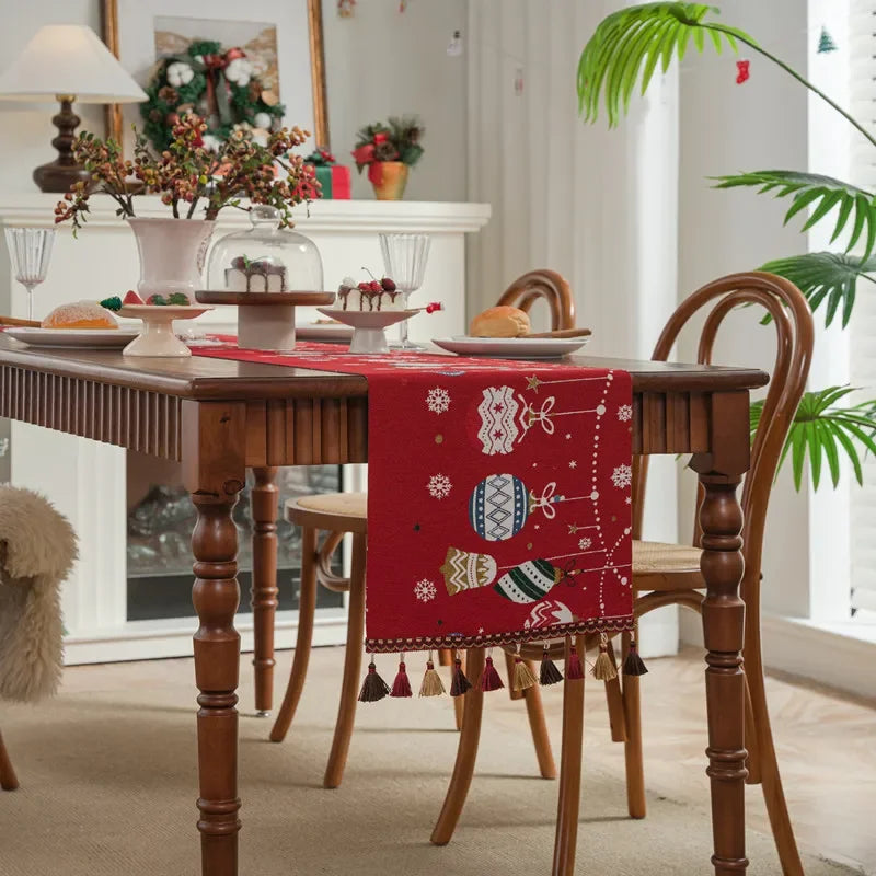 Christmas Snowflake Jacquard Table Runner – Winter Dining Table Cloth for Xmas, New Year, Rustic Home Decor & Holiday Gift