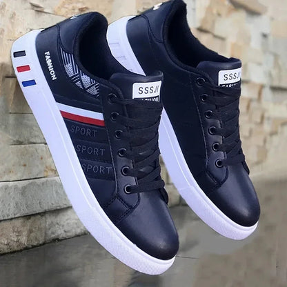 Baskets blanches d'été pour hommes – Chaussures décontractées vulcanisées, légères et respirantes, chaussures de marche plates et chaussures de tennis tendance