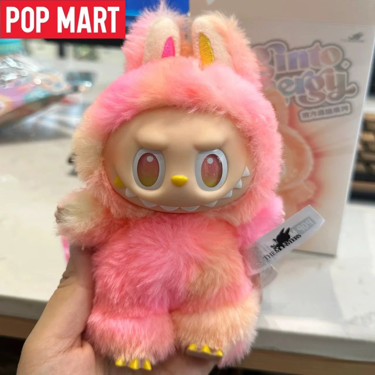 POP MART Labubu Big Into Energy Peluche Boîte Mystère – Jouet Figurine Souple de Collection Officiel & Décoration d'Intérieur