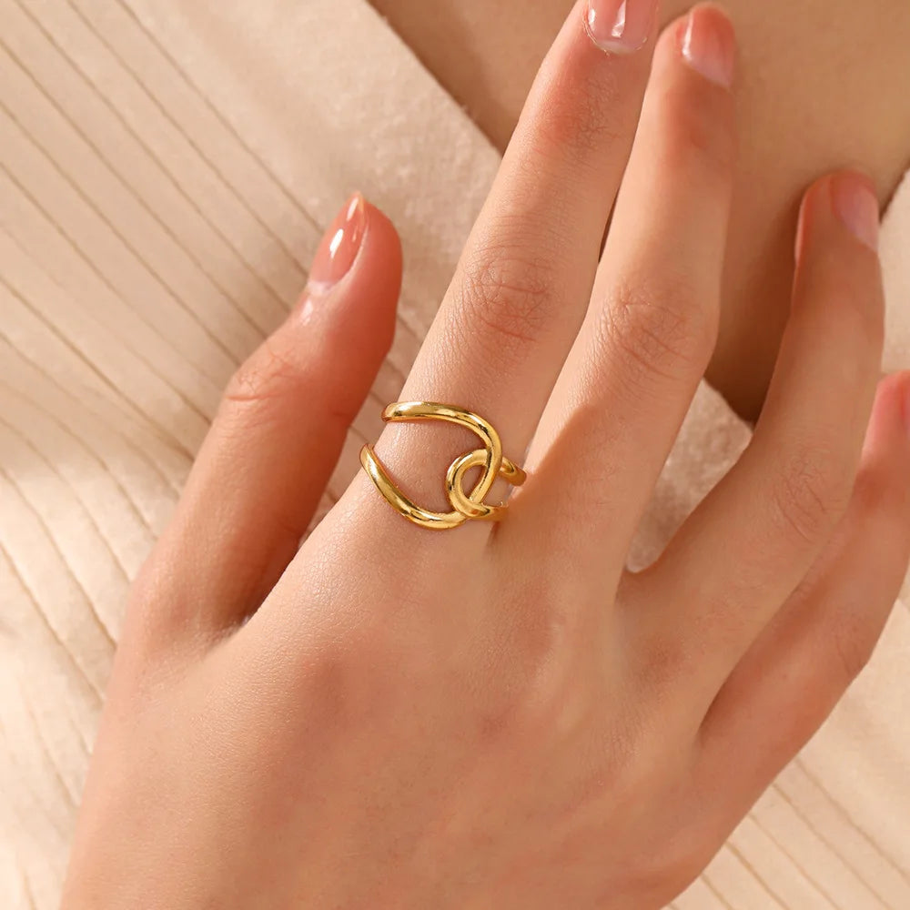 Gold Stainless Steel Heart Ring – Waterproof Hollow Heart Finger Ring for Women | Minimalist Fashion Jewelry Gift