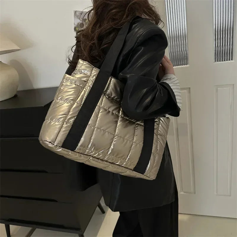 Sac à bandoulière matelassé pour femmes – Grand sac fourre-tout en nylon pour l'hiver 2025, motif en coton chaud, sac à main de voyage décontracté et tendance