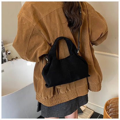Sac à main bouffant français – Sac à bandoulière givré tendance avec fermoir magnétique, sac à main rétro en forme de nuage, sac à main tendance de style boîte à déjeuner pour femmes pour une utilisation décontractée et quotidienne