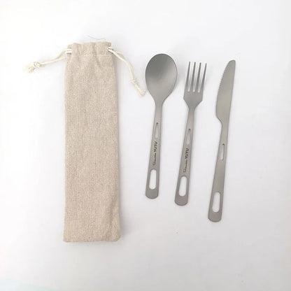 Juego de cubiertos de titanio puro – Juego portátil de cuchillo, tenedor, cuchara y palillos para acampar, hacer senderismo, comer al aire libre, pícnic y uso diario
