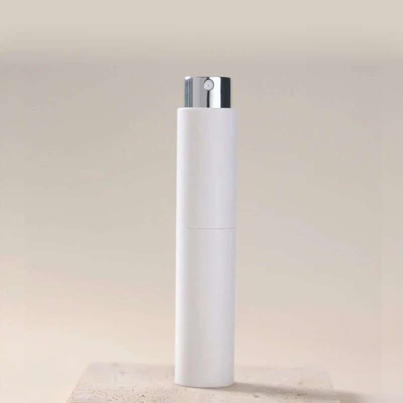 Vaporisateur de parfum de voyage 10 ml – Mini atomiseur de cologne rechargeable, flacon vaporisateur vide portable pour le voyage, les cosmétiques et l'utilisation quotidienne