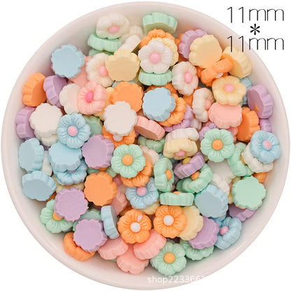 30/300pcs Mini Breloques en Résine Bonbon Fleur Amour – Mignons Accessoires de Bricolage pour Nail Art, Barrettes à Cheveux, Scrapbooking, Bijoux Faits Main et Projets Créatifs pour Enfants