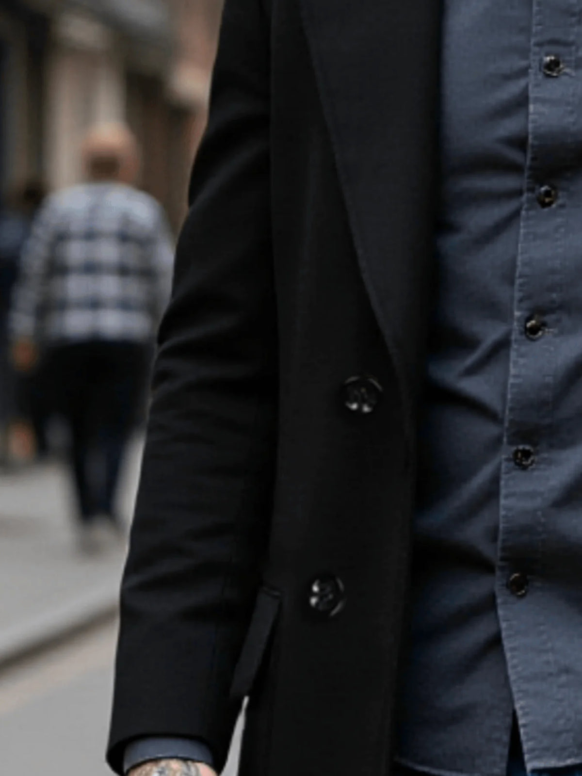 Men's Double-Breasted Wool Overcoat Thickened Winter Coat Solid Color Warm Long Jacket for Cold Weather Protection