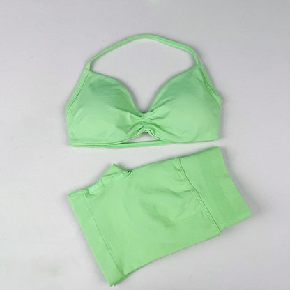 Seamless 2-Piece Yoga Sports Set – Strappy Halter Crop Top with Removable Pads & Quick-Dry Backless Shorts for Gym and Fitness