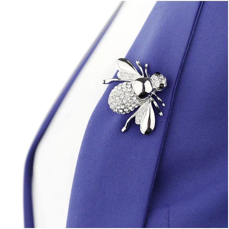 Rhinestone Cat Brooch Pin for Women & Men – Exquisite Cartoon Animal Fashion Jewelry for Party, Casual Clothing & Gift Accessories